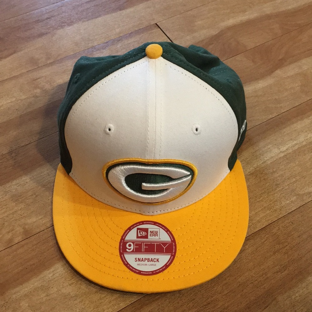 Green Bay Packers Mew Ear SnapBack Hat